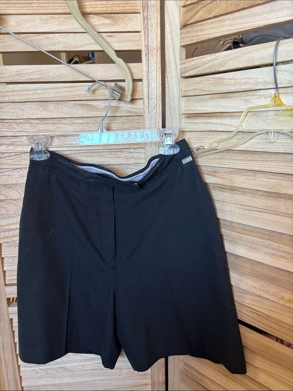 Liz Claiborne LizGolf Black Shorts 8